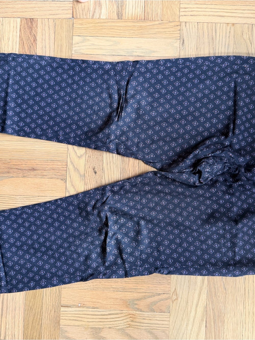 Banana Republic Navy Printed Capris